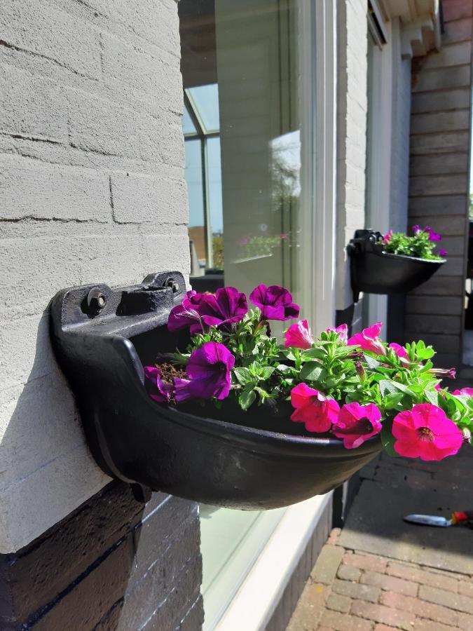 Luxe Gastenverblijf In Het Hart Van Friesland 액쿤 외부 사진