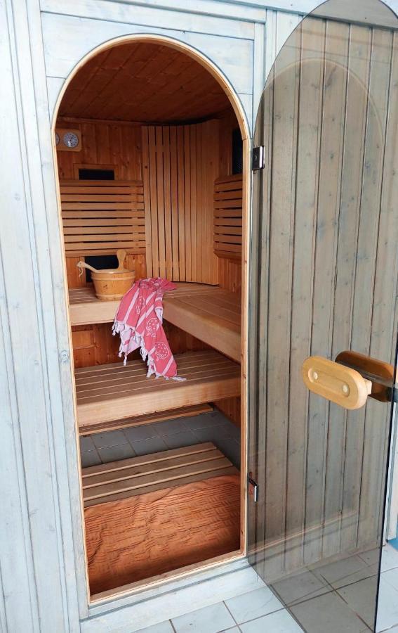 Luxe Gastenverblijf In Het Hart Van Friesland 액쿤 외부 사진